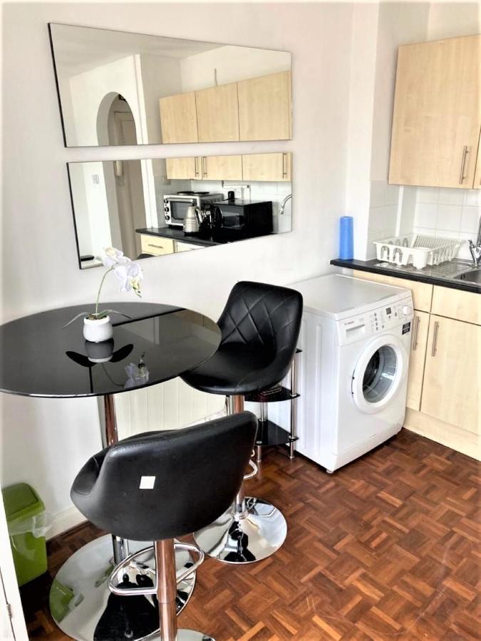 Bright & Modern Studio Flat In Paddington - Zone 1 London Bagian luar foto